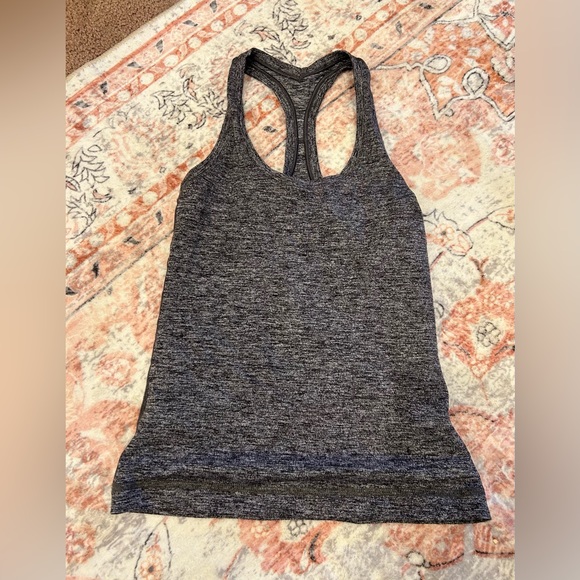 LULULEMON COOL RACERBACK TANK SIZE 2 - Picture 2 of 3